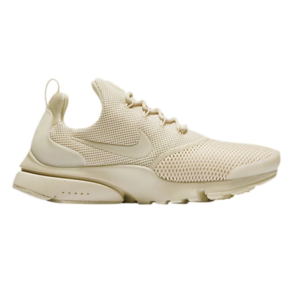 Nike Woman’s Presto‎ Fly Oatmeal Sneaker Size 10